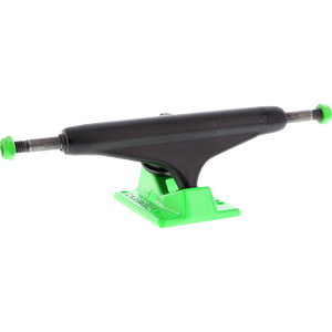 Industrial IV 5.25 Black/Neon Green W/Black Logo Skateboard Trucks (Set of 2) | Universo Extremo Boards Skate & Surf