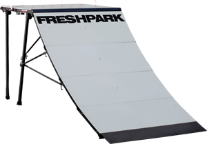 Freshpark Quarter Pipe Folding - 4 ft. x 33"