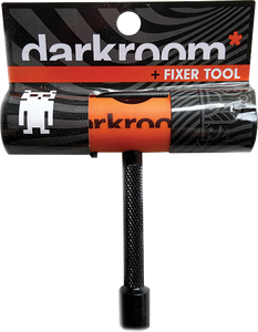 Darkroom Fixer Tool Orange/Black